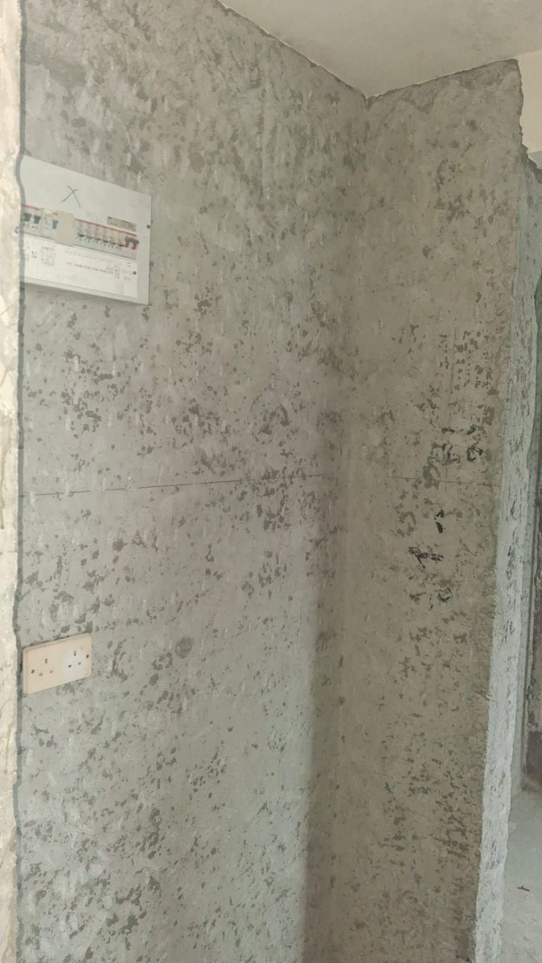 慈正邨約400呎住宅全屋清拆工程現場牆身及地台